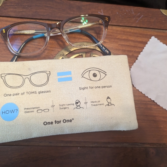 TOMS “Candace” Rectangular Optical Eyeglasses - Picture 1 of 6